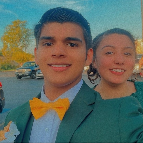 Meet the posher, Edith - Picture 11 of 13